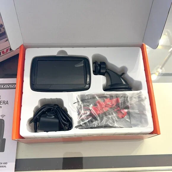 Brand New In-The-Box Automotive Wireless Back-Up Camera! - Picture 3 of 13